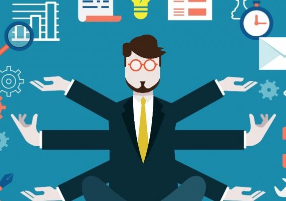 community manager Bolivia Webs